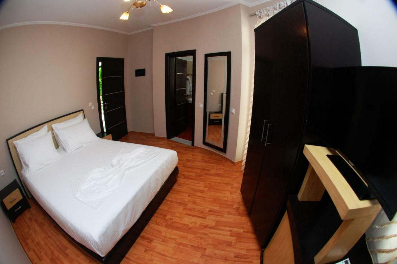 Hotel Ramo Saranda Exterior foto