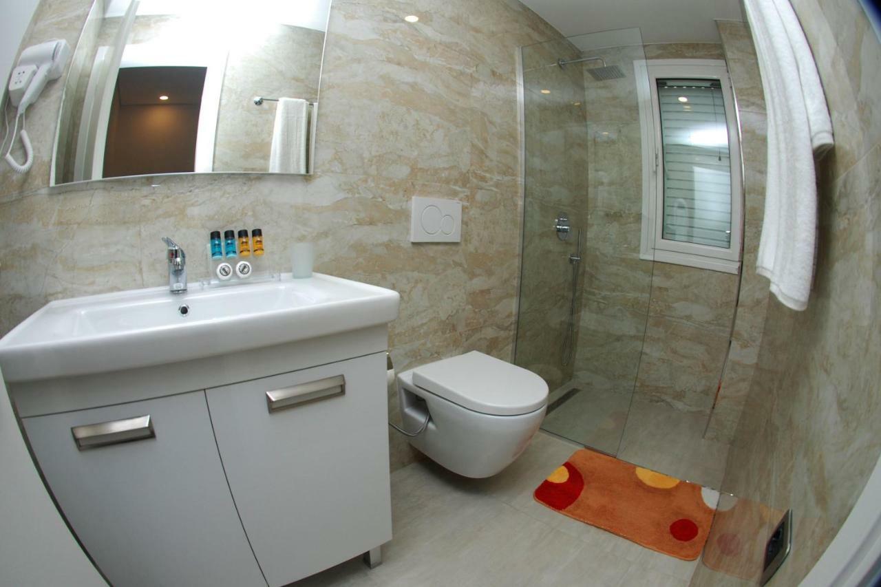 Hotel Ramo Saranda Exterior foto