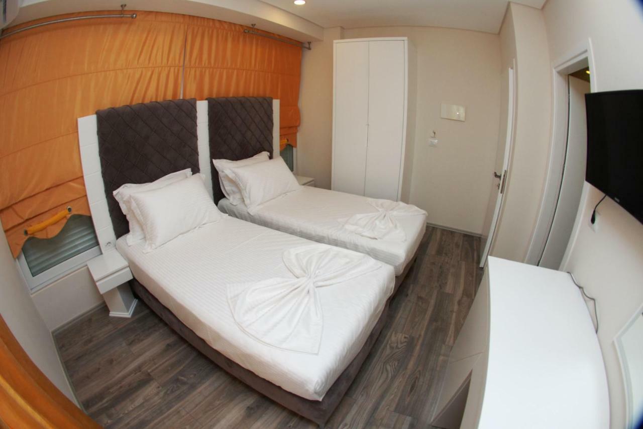 Hotel Ramo Saranda Exterior foto